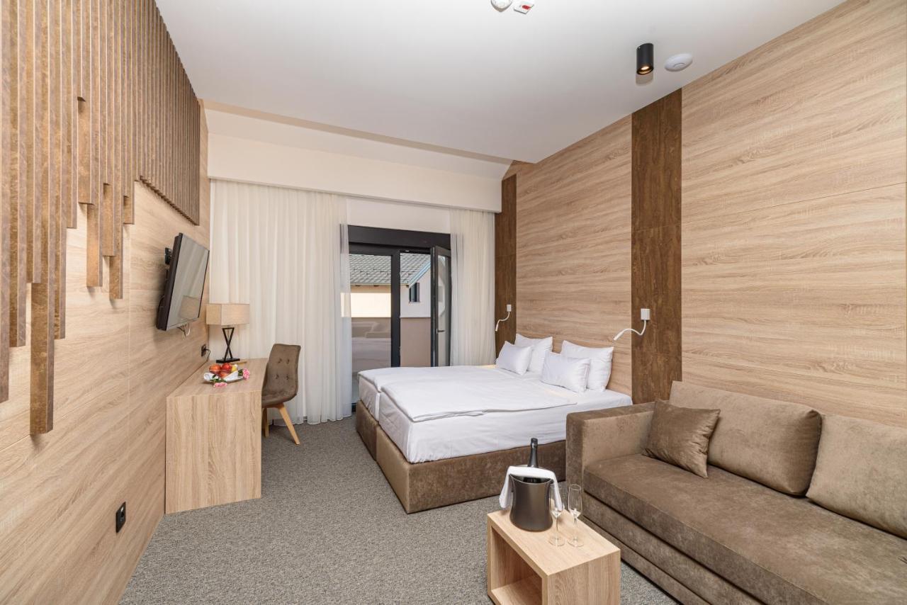 Holiday Park Zagyland Donja Konjscina Exteriör bild